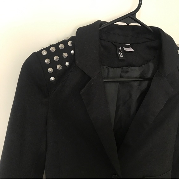 Divided x H&M black single button blazer with silver shoulder studs - Picture 3 of 12